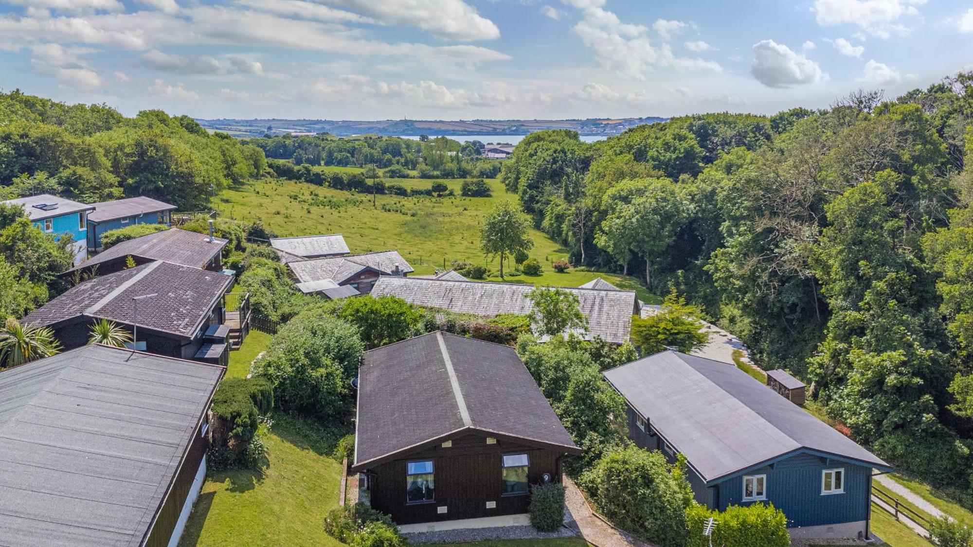 Scandinavian Style Lodge In Rock Wadebridge Exteriör bild